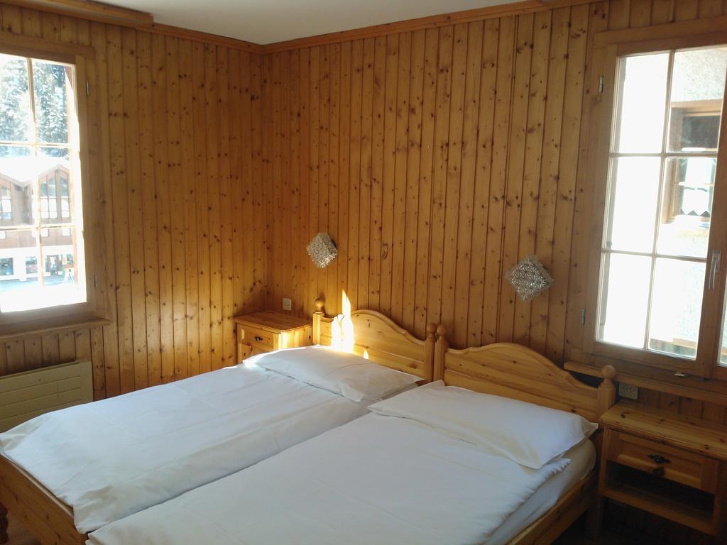 Hotel - Petit-Dejeuner Le Trift Zinal Δωμάτιο φωτογραφία