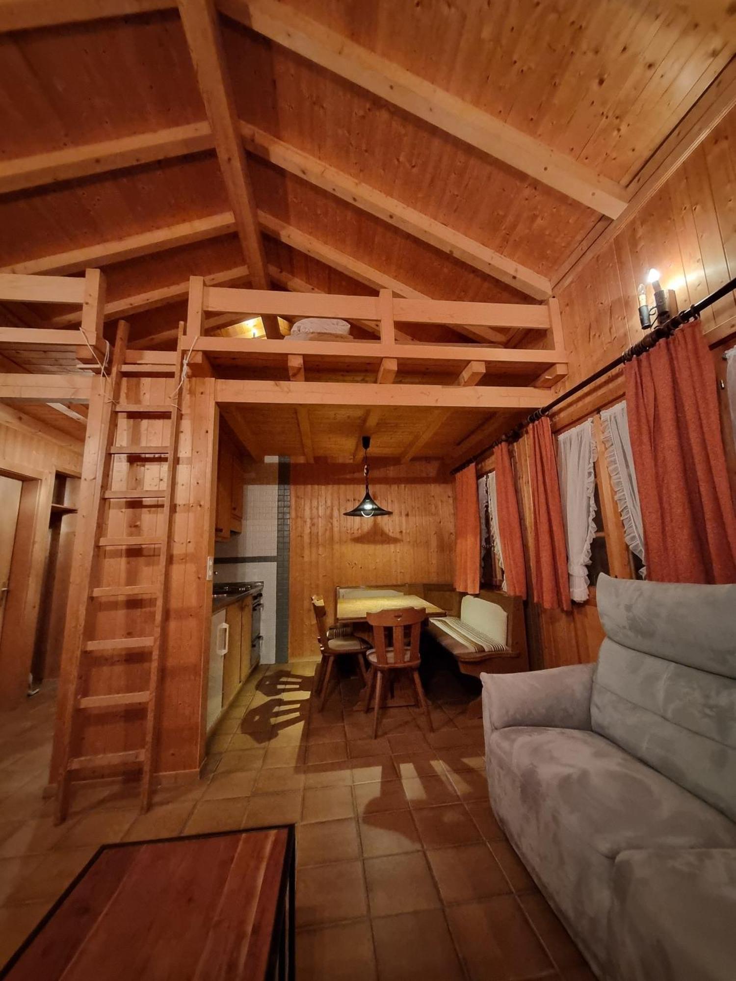 Hotel - Petit-Dejeuner Le Trift Zinal Εξωτερικό φωτογραφία