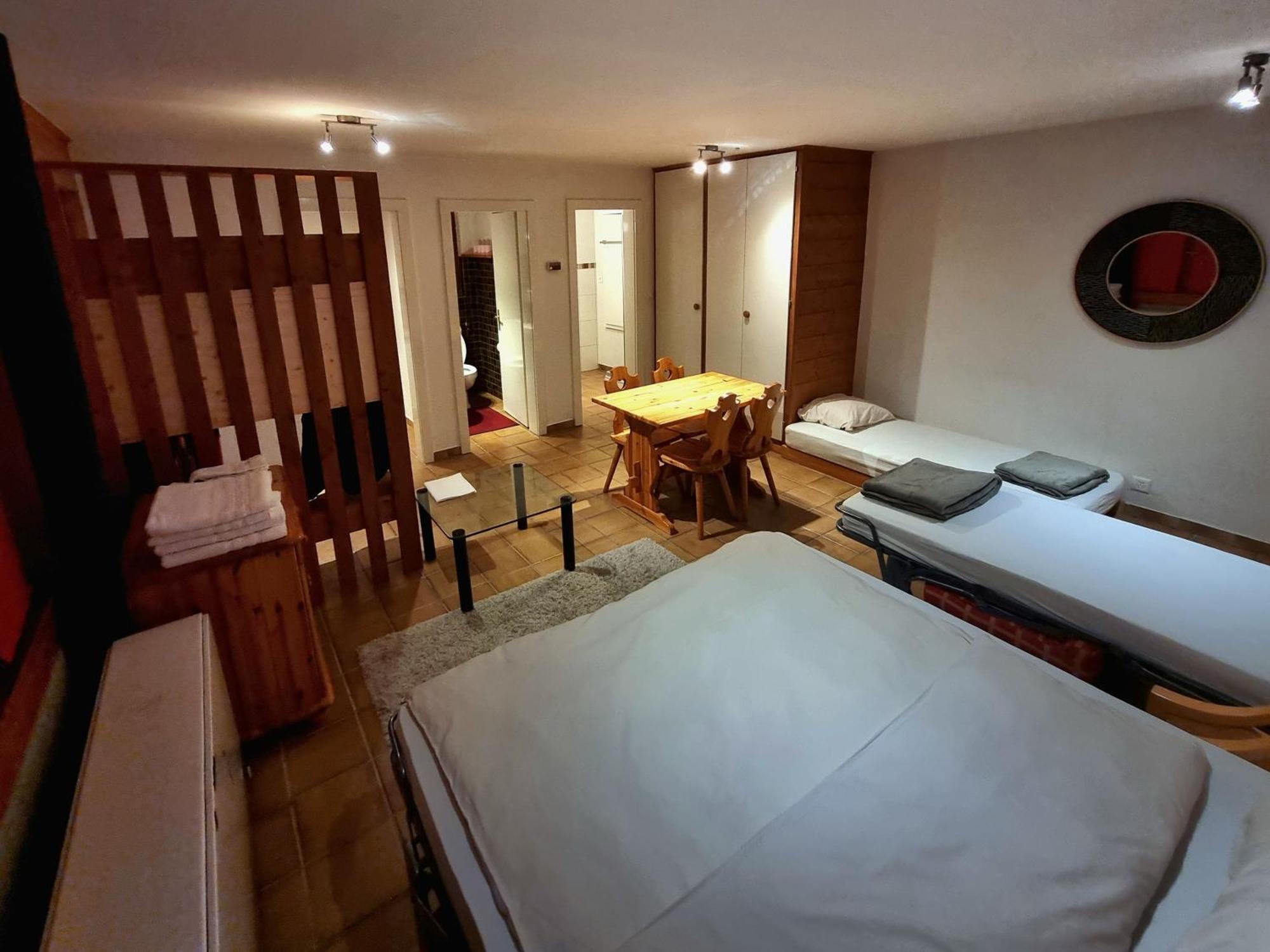 Hotel - Petit-Dejeuner Le Trift Zinal Εξωτερικό φωτογραφία